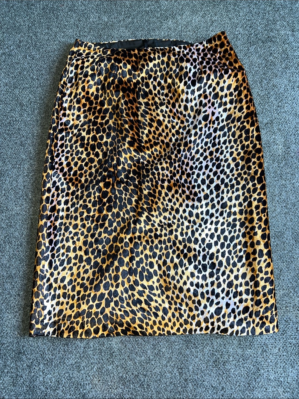 Vintage Patrick Christopher Leopard-Print Pencil Skirt in Gold and Black 082426
